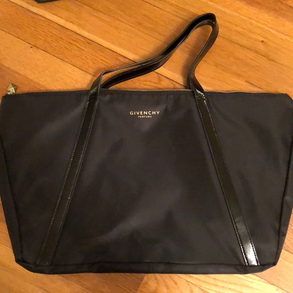 givenchy tote black